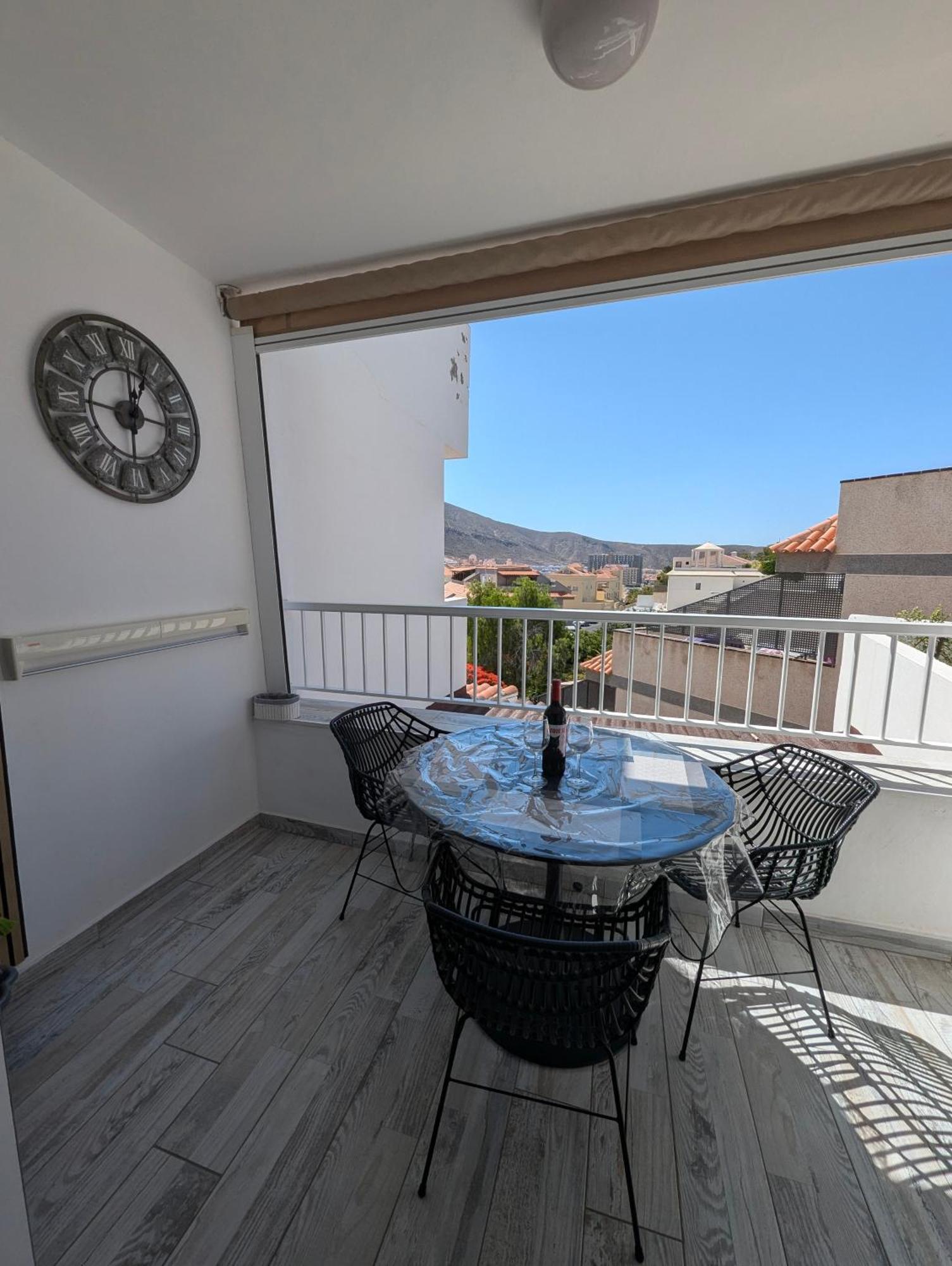 Cozy Apartment In Los Cristianos Guincho  Luaran gambar
